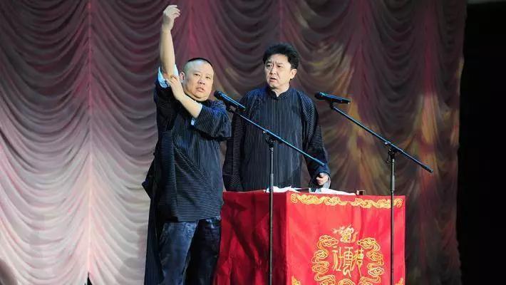 营销鬼才郭德纲-传播蛙