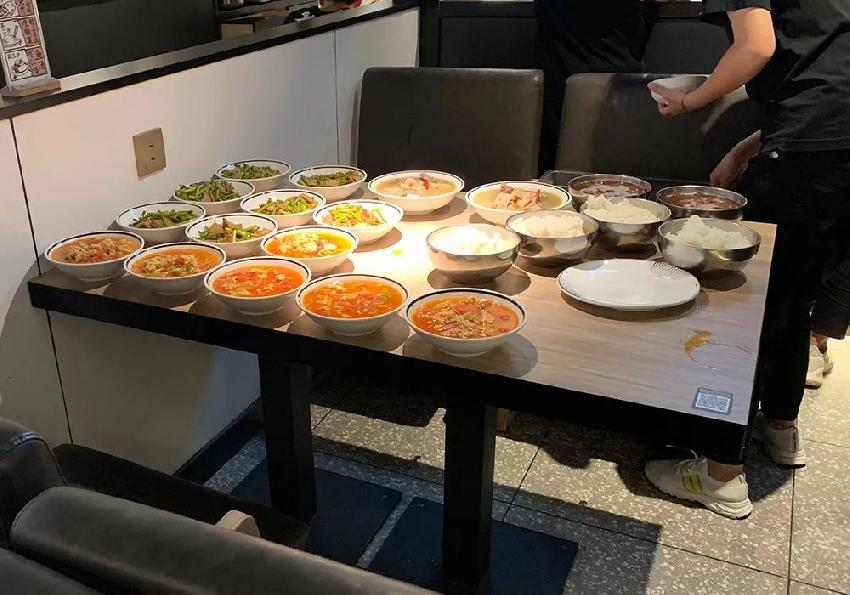 太二酸菜鱼的运营思路模式-传播蛙