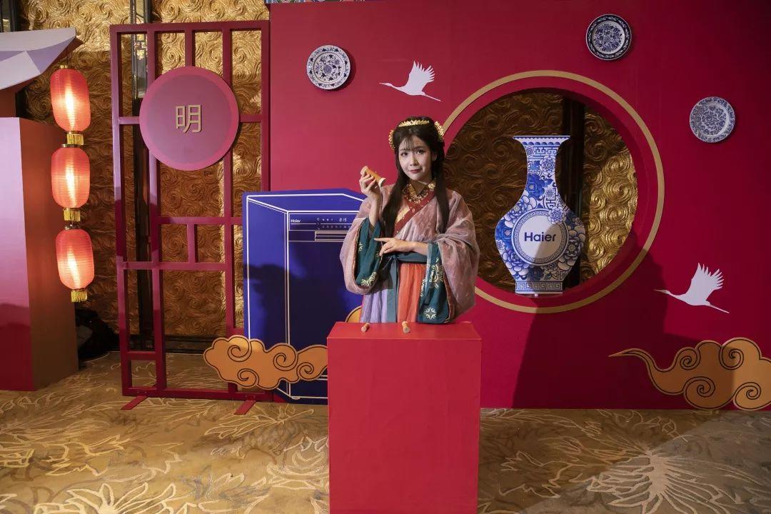 品牌跨界该怎么玩-传播蛙