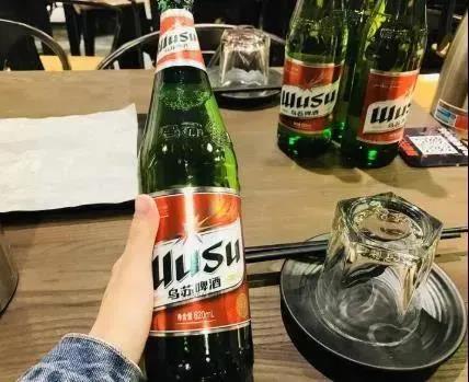 夺命大乌苏成为网红啤酒的营销背后-传播蛙