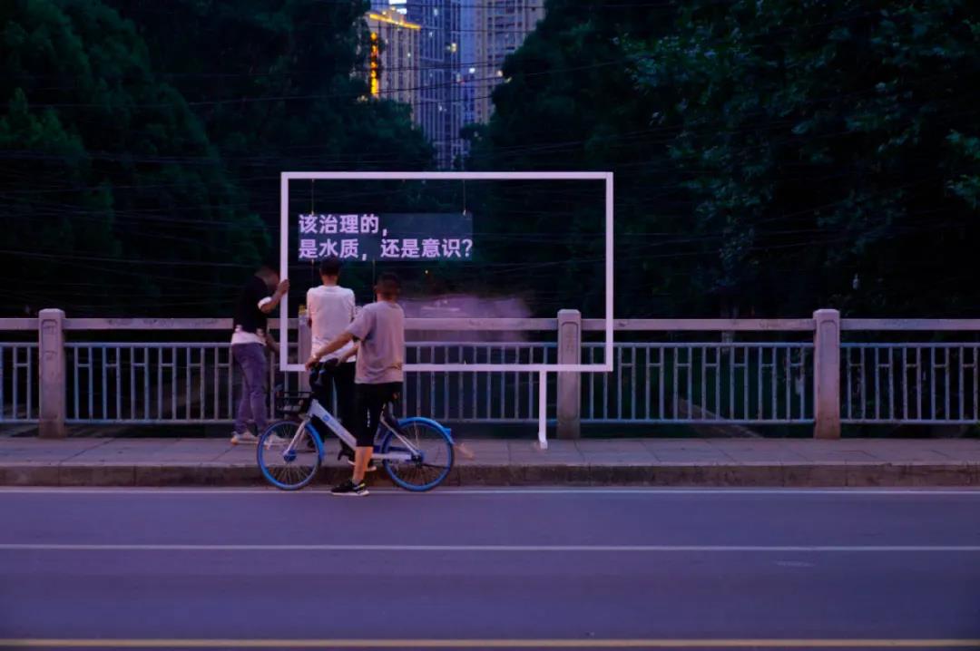 户外文案破圈创意鉴赏-传播蛙