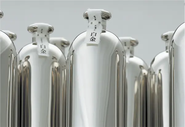 原研哉近期极简风审美设计作品鉴赏-传播蛙