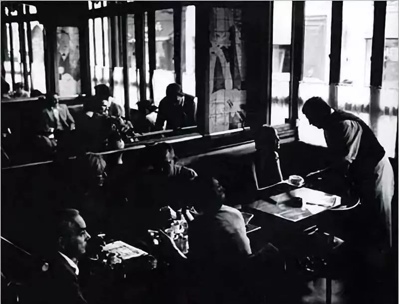 给文案新人的5点建议-传播蛙