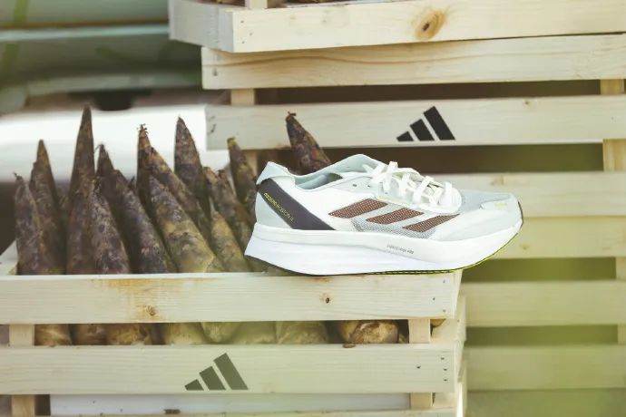 Adidas与用户长效沟通的营销案例分析-传播蛙