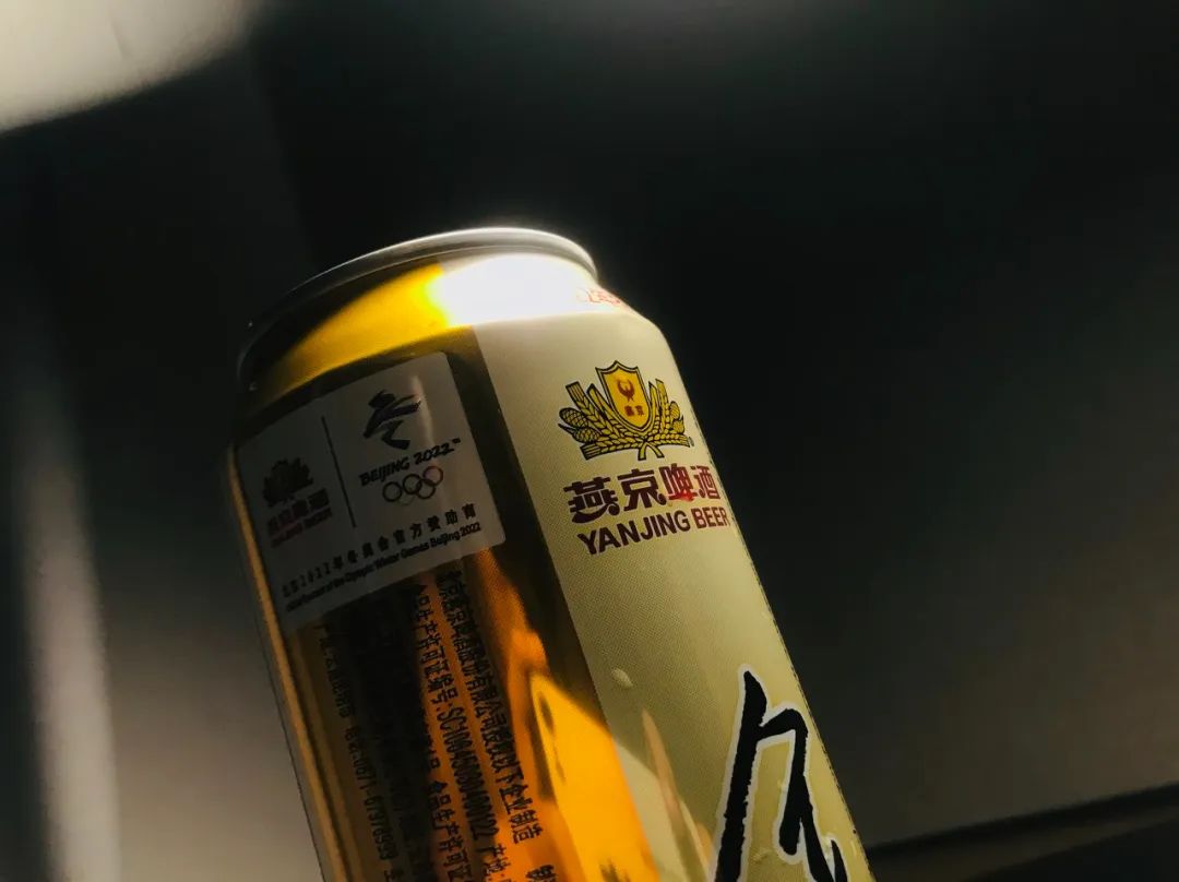 外资品牌向下而本土品牌向上-传播蛙