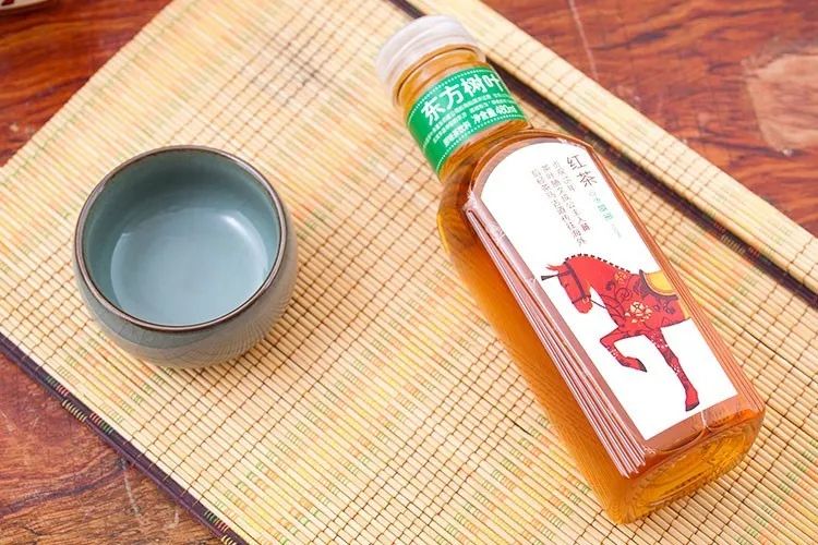 农夫山泉和东鹏特饮快速增长背后的模式-传播蛙