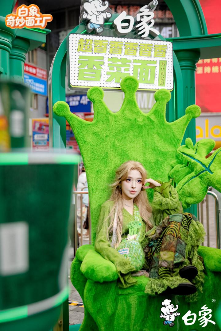 白象品牌年轻化的营销策略-传播蛙