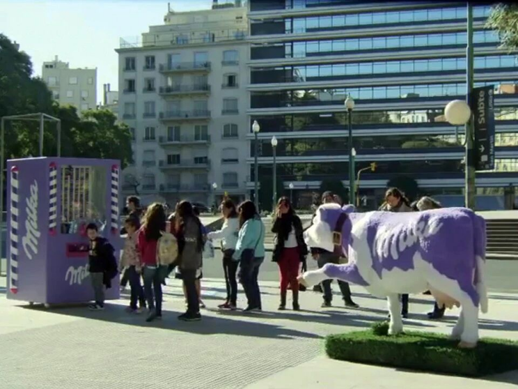 丰裕时代企业打造爆款的破局核心-传播蛙