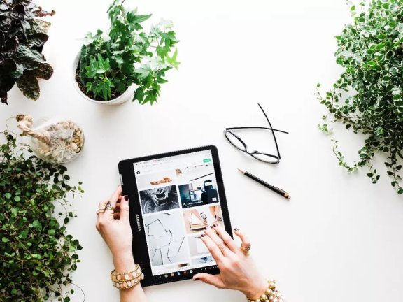 2c产品的用户运营逻辑：超级用户&大规模用户