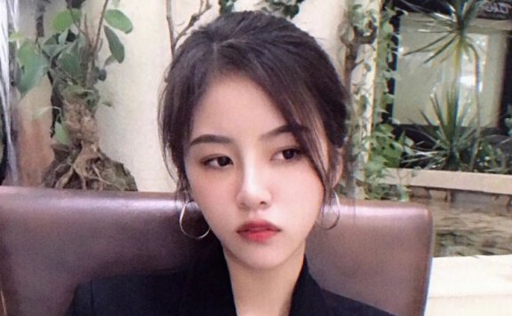 祝晓晗在抖音的2000万粉丝