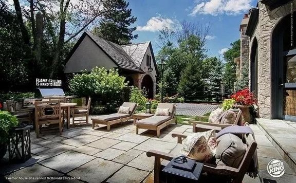 汉堡王推不开心套餐:品牌年轻化营销之路