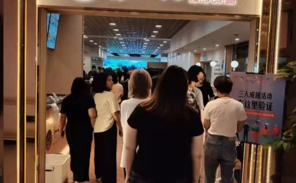 通过社群每天引流800人的餐厅