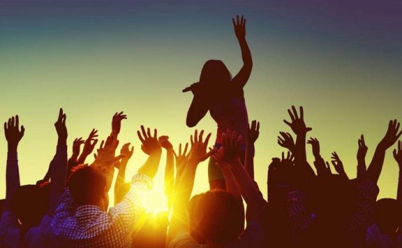 爆款文案的共鸣感探析