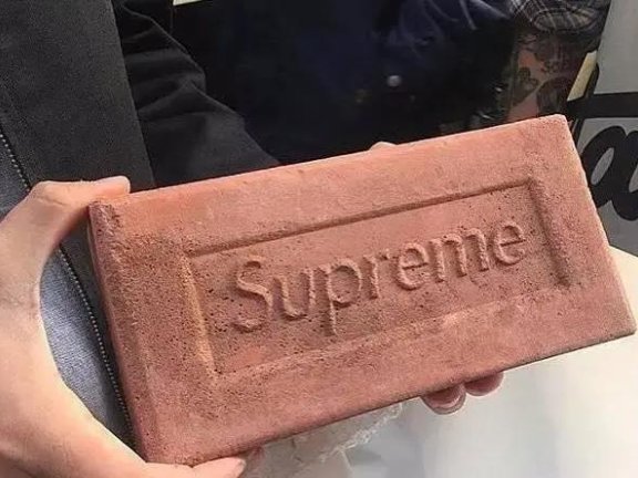 奢侈品们的“奇葩”营销玩法