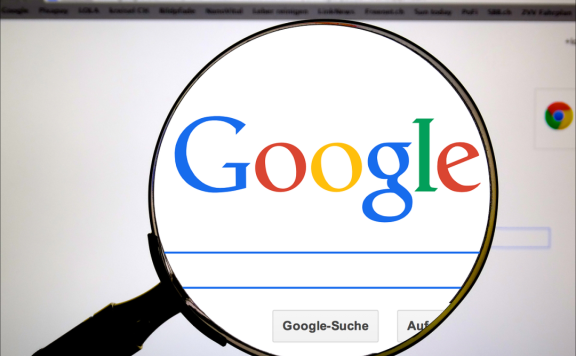 海外媒体与平台的内容之争