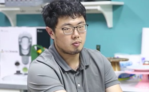 企鹅吃喝指王志伟：美食自媒体创业八年掉坑史