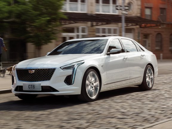 凯迪拉克品牌魔性创意广告案例（没有后驱，不算豪华）