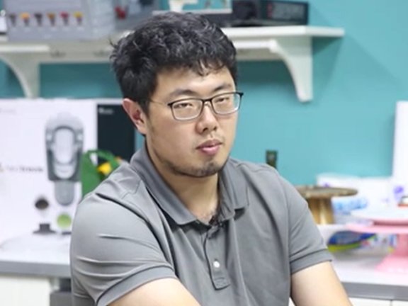 企鹅吃喝指王志伟:美食自媒体创业八年掉坑史