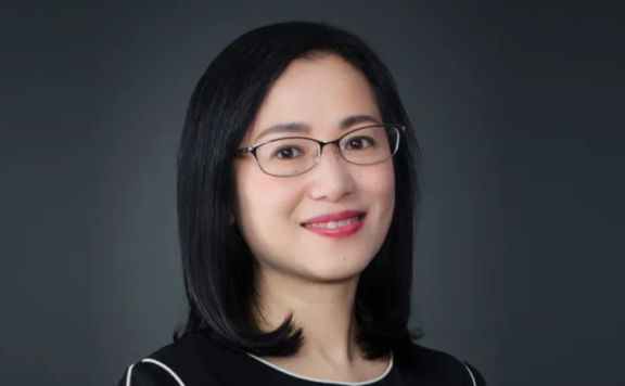 周颖：从东方甄选，看透直播的底层逻辑