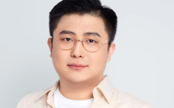 公路商店杨博渊:走出内卷,品牌如何与年轻人对话?