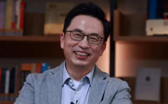 张磊:选择比努力重要,与谁同行比要去的远方重要