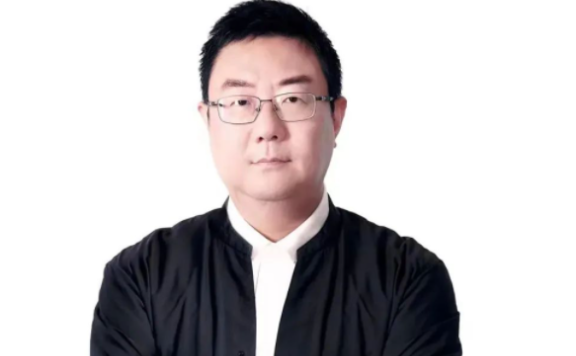 翁怡诺:不盲目做大做强,如何理解新的消费周期?