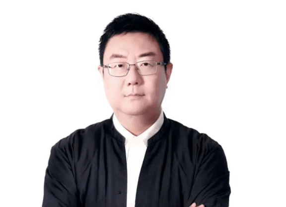 翁怡诺:不盲目做大做强,如何理解新的消费周期?