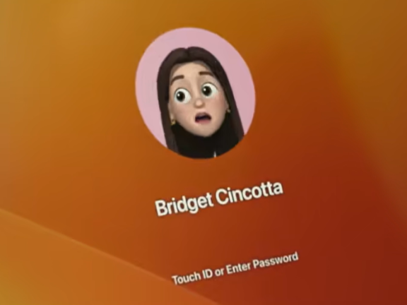 苹果创意广告短片《拯救被盗的MAC》