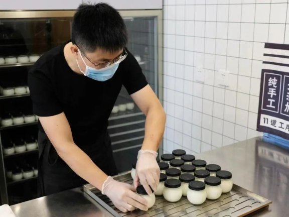 隔壁刘奶奶刘明亮：我如何理解产品与人