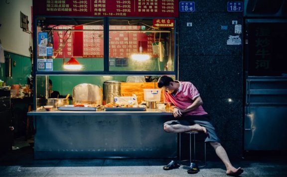 外卖霸王餐业务如何盈利和起盘？