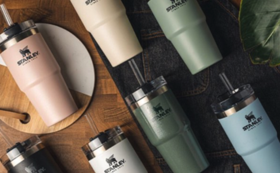 Stanley卖爆超贵的丑东西的营销逻辑
