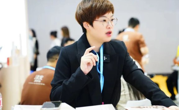 楼丽丽：当下如何做好一个长周期赛道？