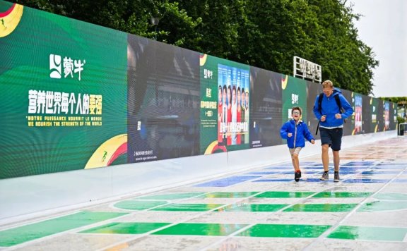 蒙牛在海外做品牌传播的营销范本