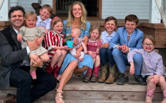 芭蕾农场是怎么火的?