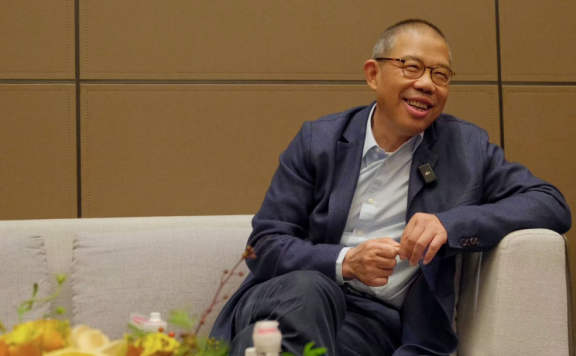 农夫山泉钟睒睒:价格牵引与价值创造