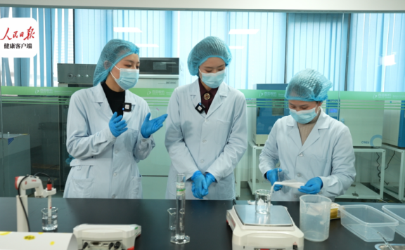 自由点满足女性高铁乘客的多样化场景需求案例