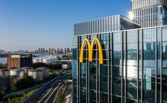 麦当劳用数字化链接用户关切和升级供给