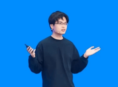 月之暗面创始人杨植麟：迭代增长方法论